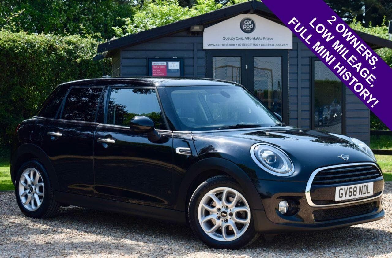 MINI HATCH